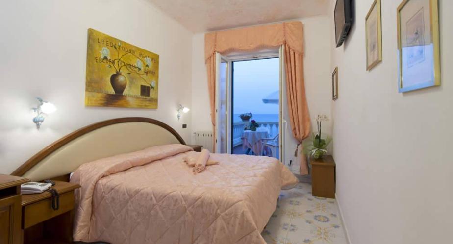giardinodelleninfe en rooms-hotel-ischia 011
